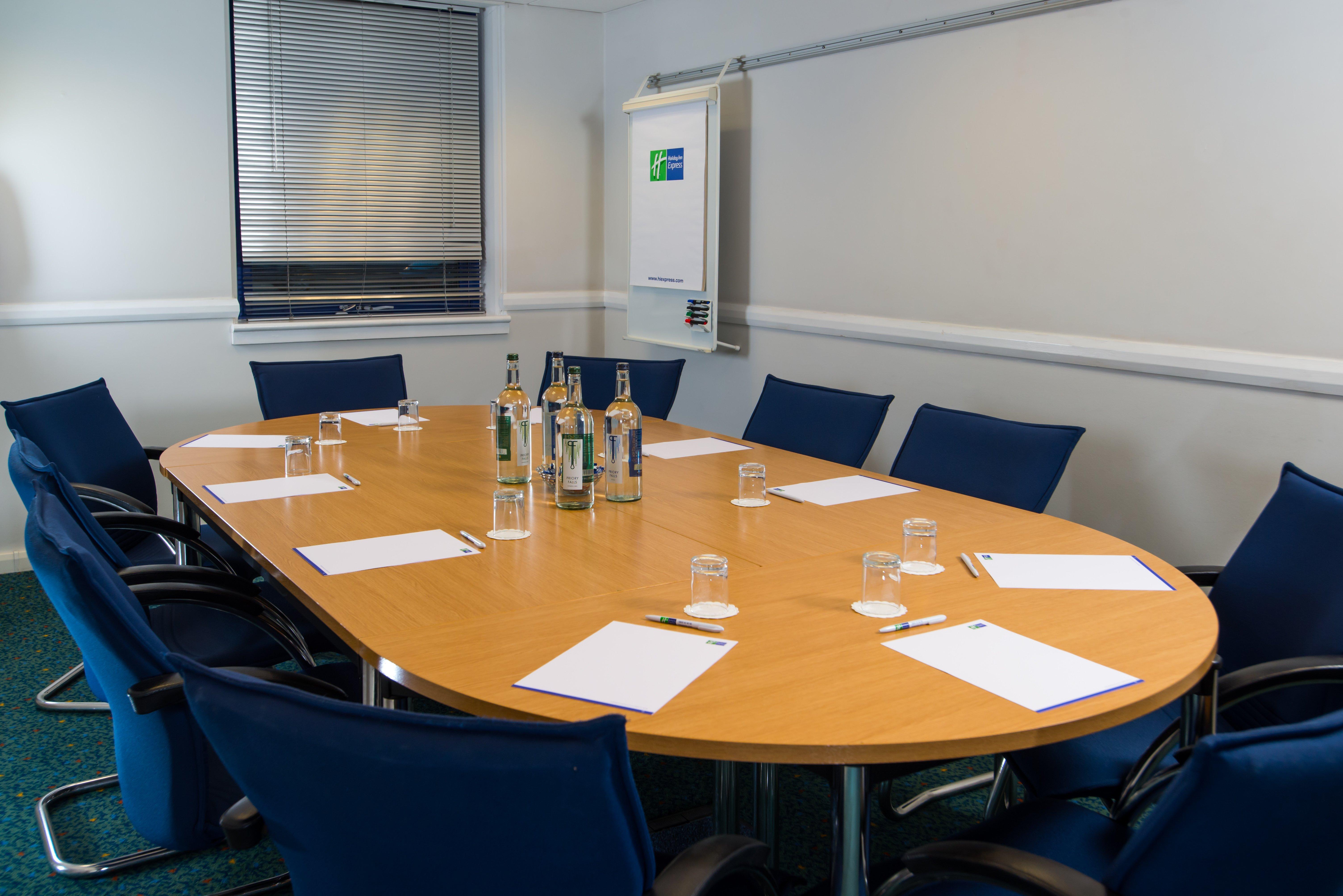 Holiday Inn Express Droitwich Spa By Ihg Exterior foto