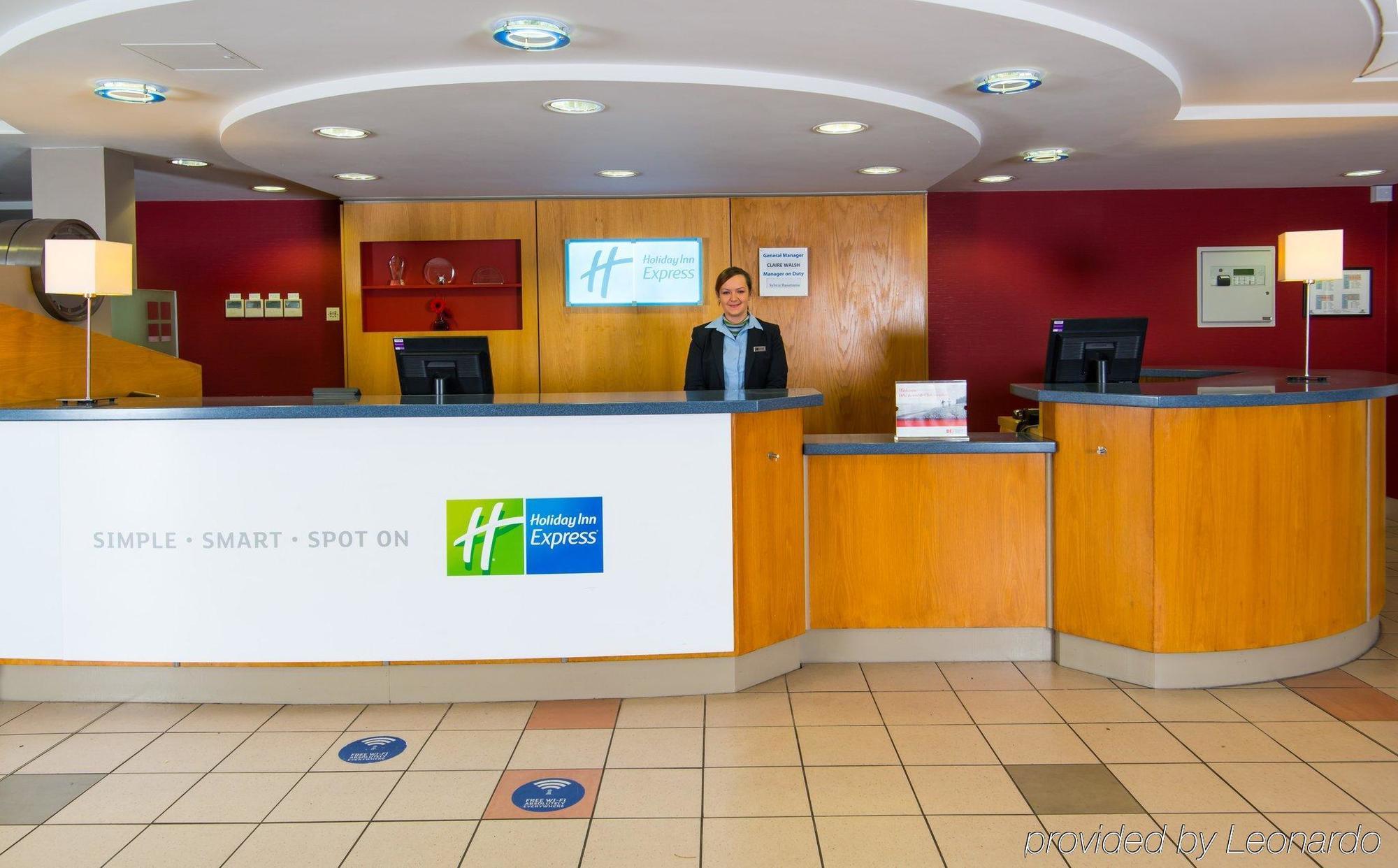 Holiday Inn Express Droitwich Spa By Ihg Exterior foto