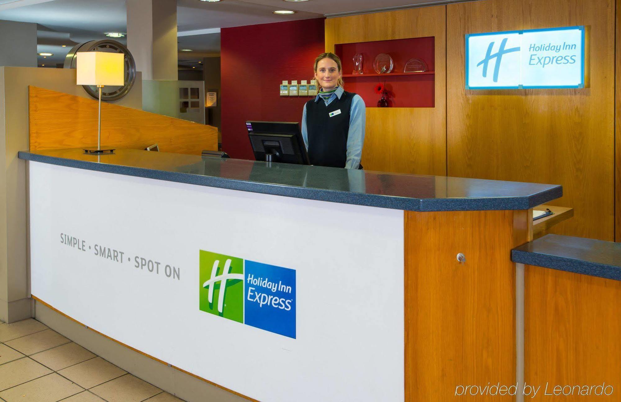 Holiday Inn Express Droitwich Spa By Ihg Exterior foto