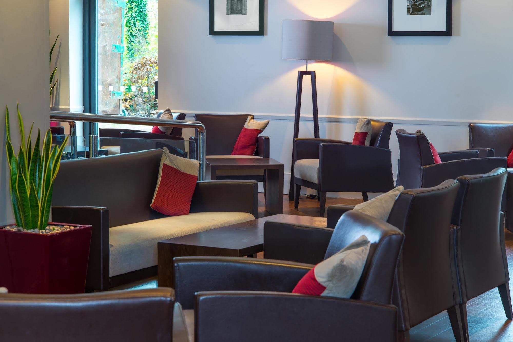 Holiday Inn Express Droitwich Spa By Ihg Exterior foto